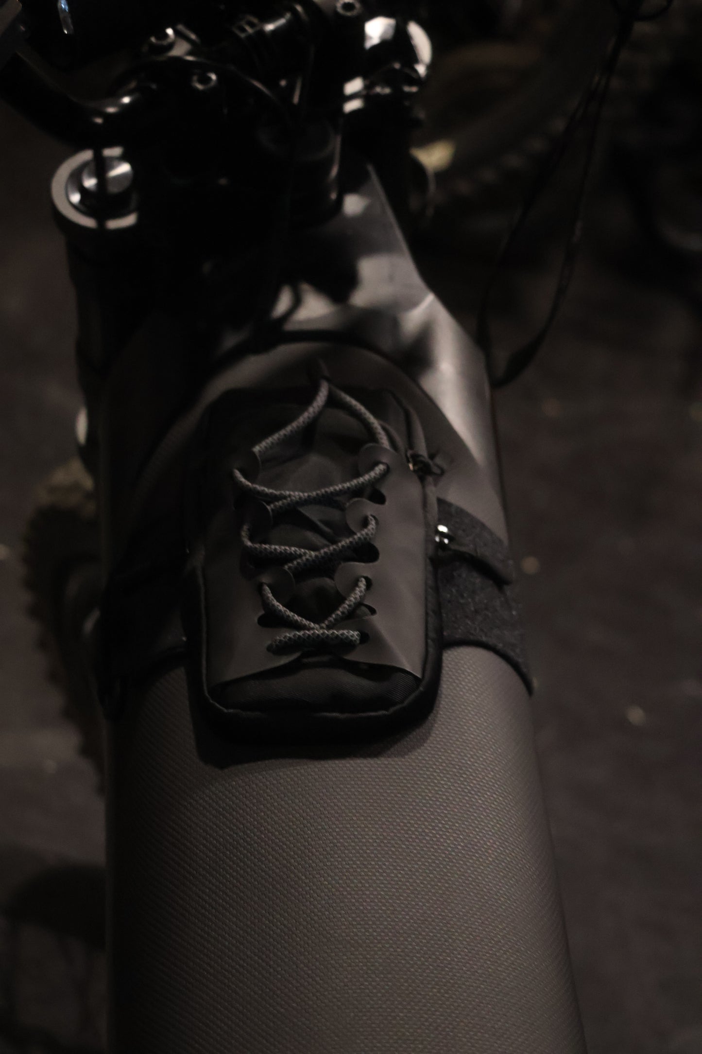 black phone bag for emoto